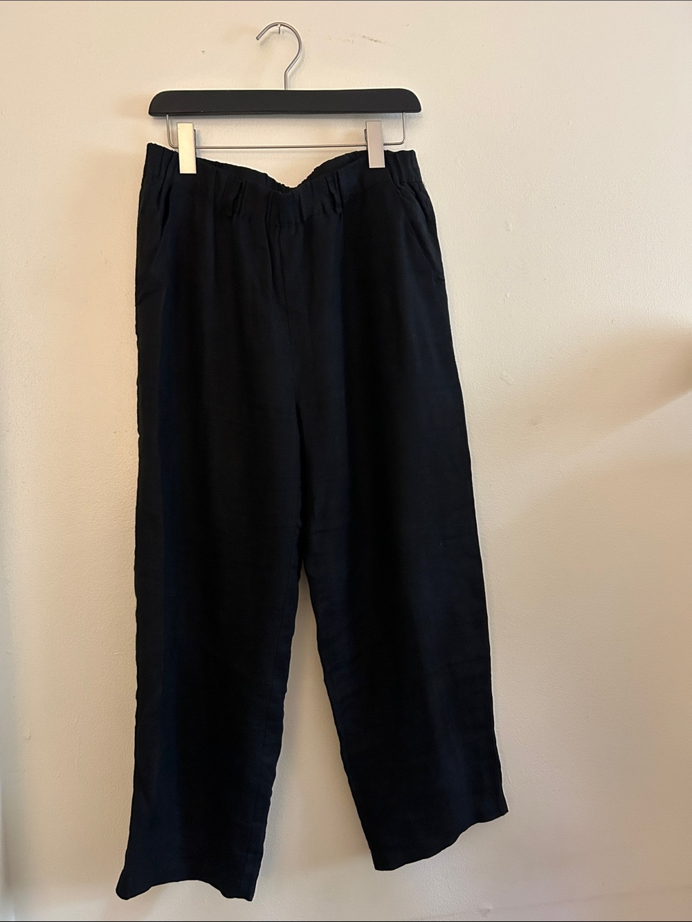 Quince Black Linen Relaxed Crop Leg Pants